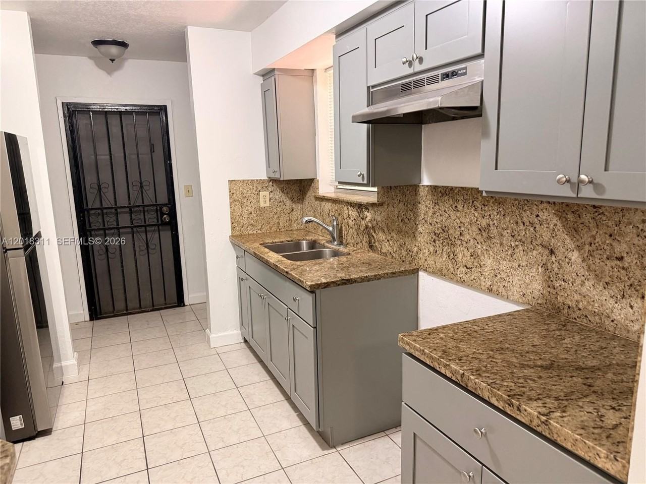 311 Ne 57th St #311 - Photo 2 of 15