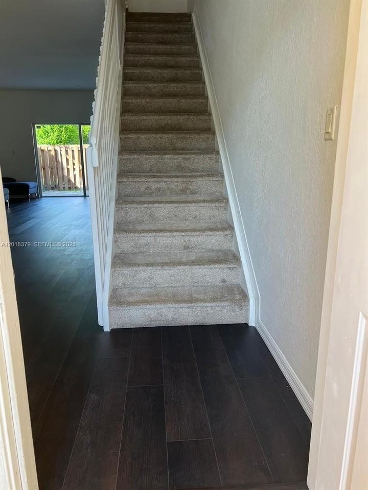10777 Nw 84th Ln #5-42 - Photo 4 of 15