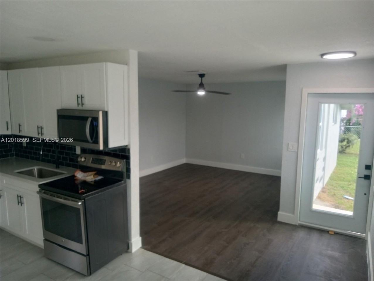 1070 Nw 23rd Rd - Photo 2 of 14