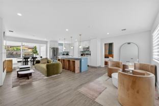 190 Ne 173rd St - Photo 1 of 1
