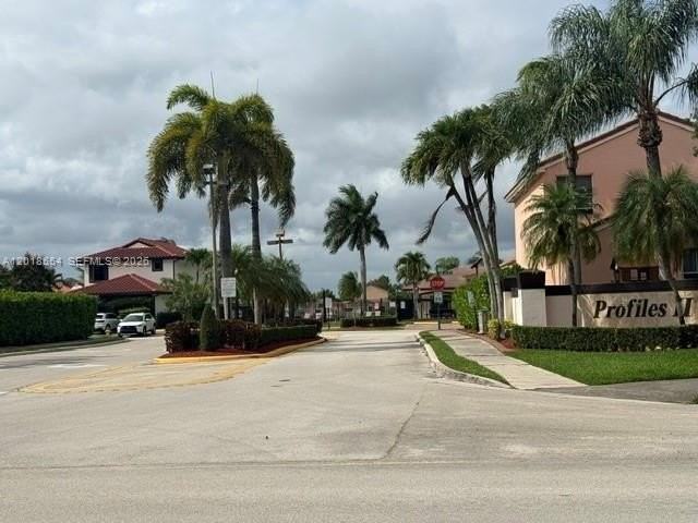 18950 Nw 22nd St - Photo 4 of 14