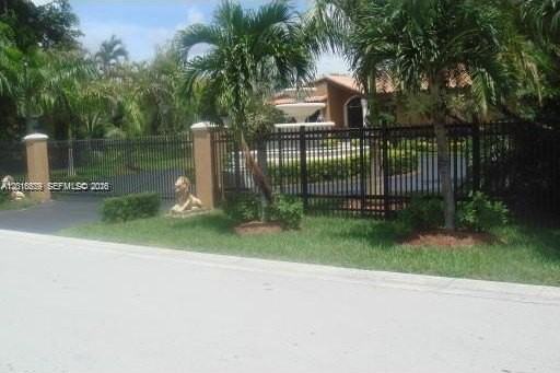 12425 Sw 43rd St - Photo 3 of 11