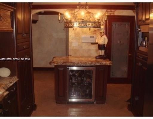 12425 Sw 43rd St - Photo 5 of 11