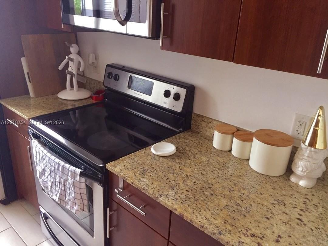 7414 Ne 6th Ct #7414 - Photo 2 of 19