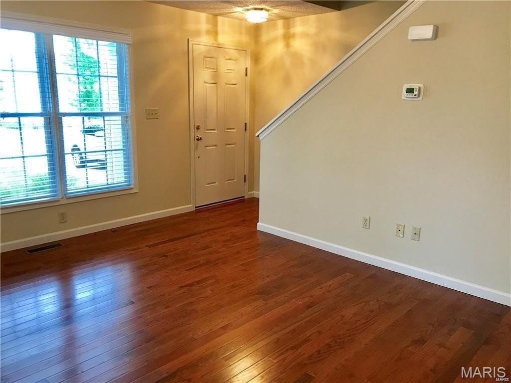 48 Deer Grove Dr - Photo 6 of 27