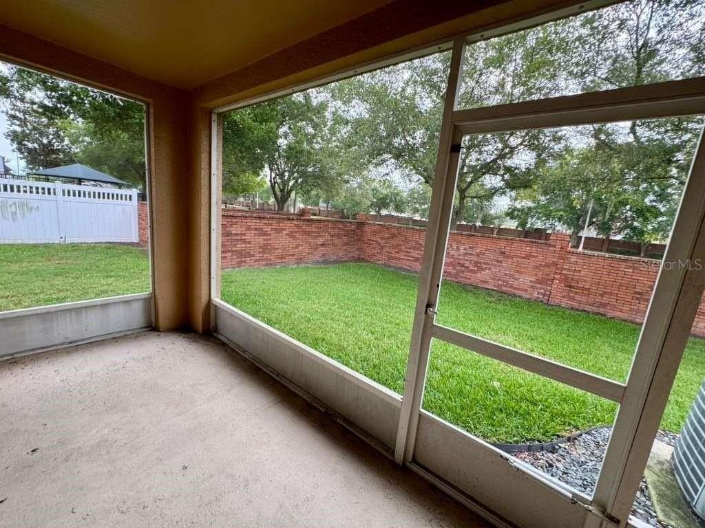 13293 Daniels Landing Cir - Photo 4 of 15