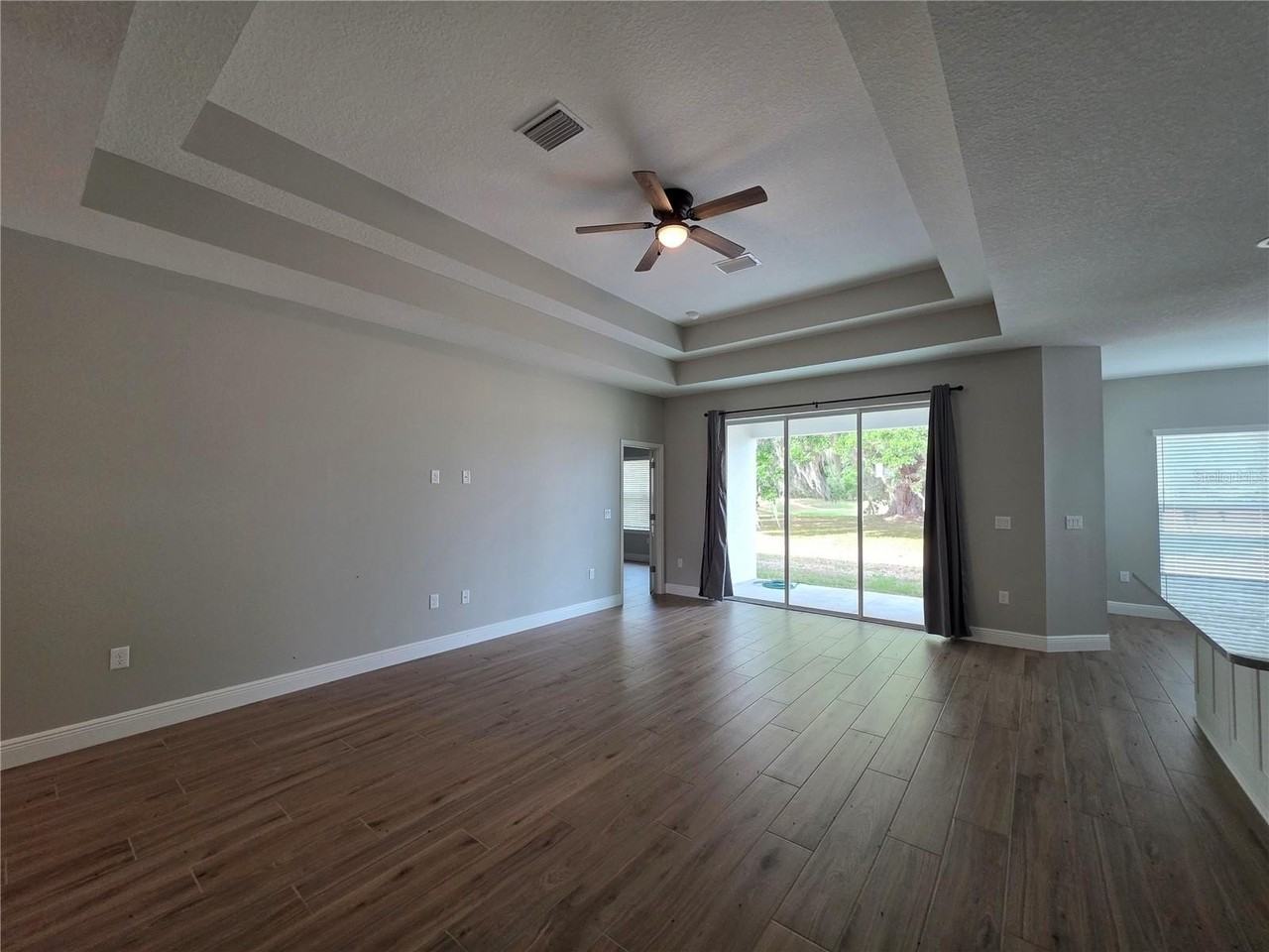 7345 Se 26th Dr - Photo 2 of 21
