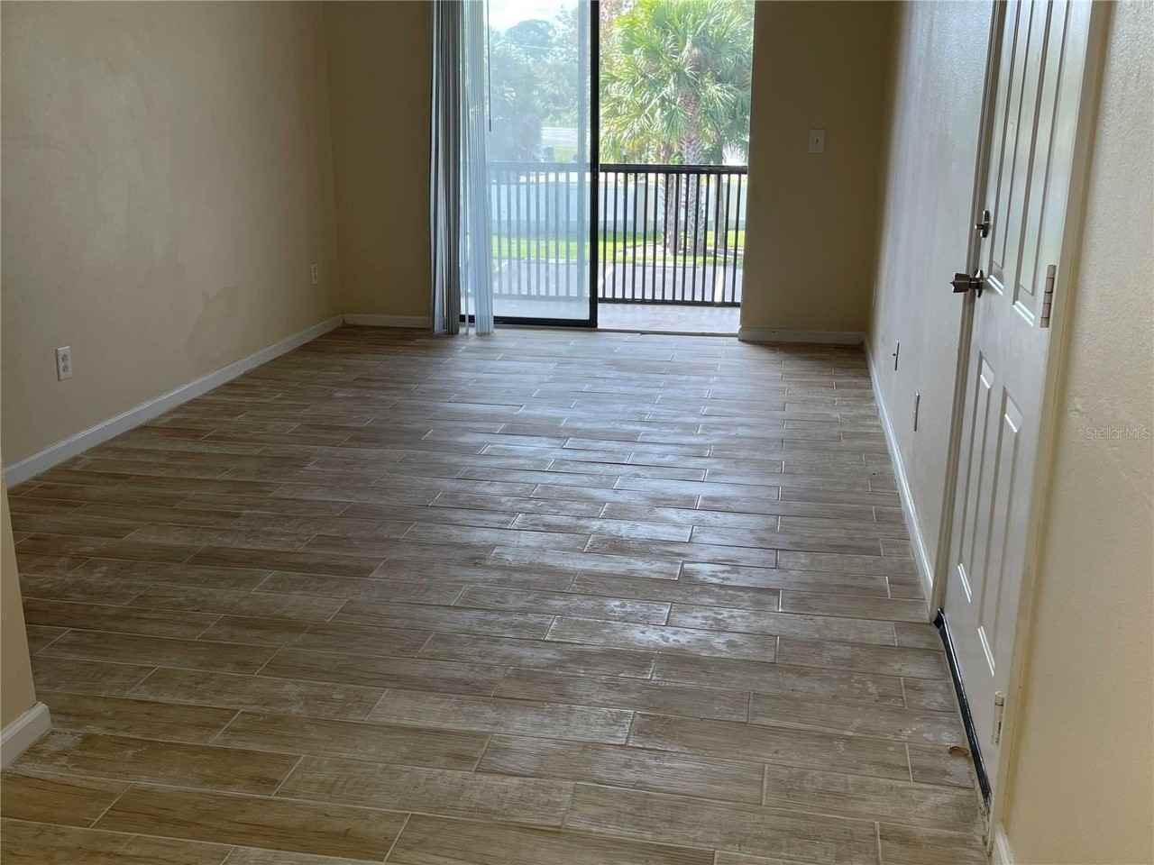 1122 S Pine Ridge Cir #1122 - Photo 7 of 19