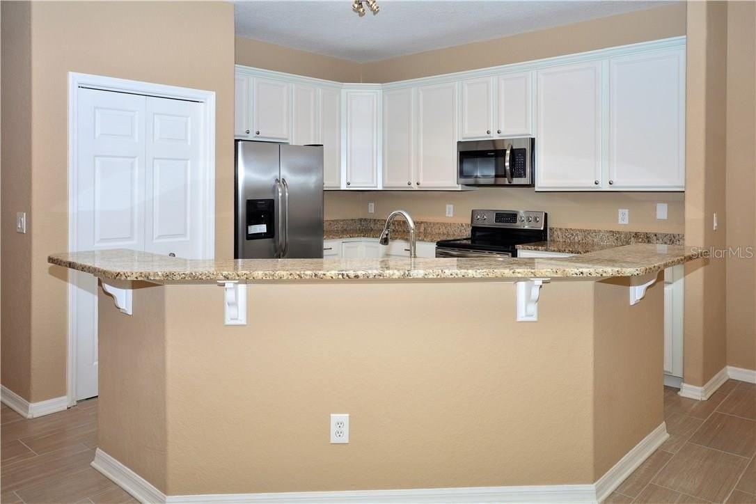 10747 Masters Dr - Photo 4 of 22