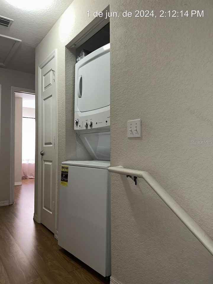 4006 Venetian Bay Dr #108 - Photo 6 of 8