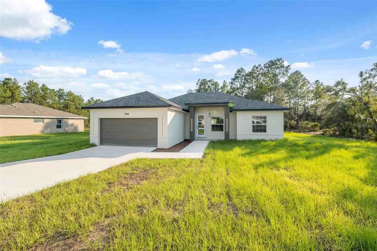 746 Marion Oaks Mnr - Photo 2 of 38