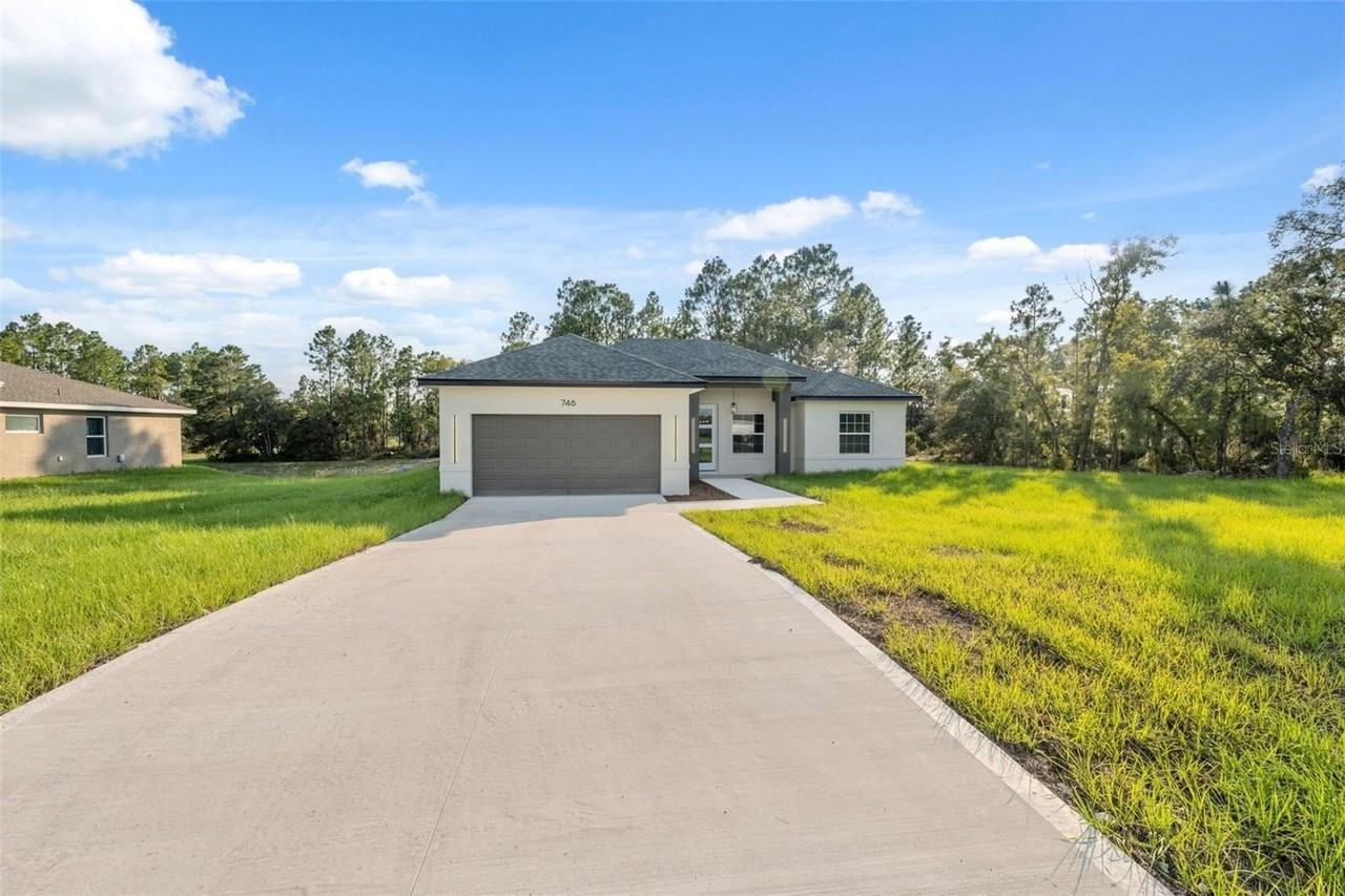 746 Marion Oaks Mnr - Photo 5 of 38