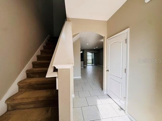2832 White Isle Ln - Photo 4 of 39