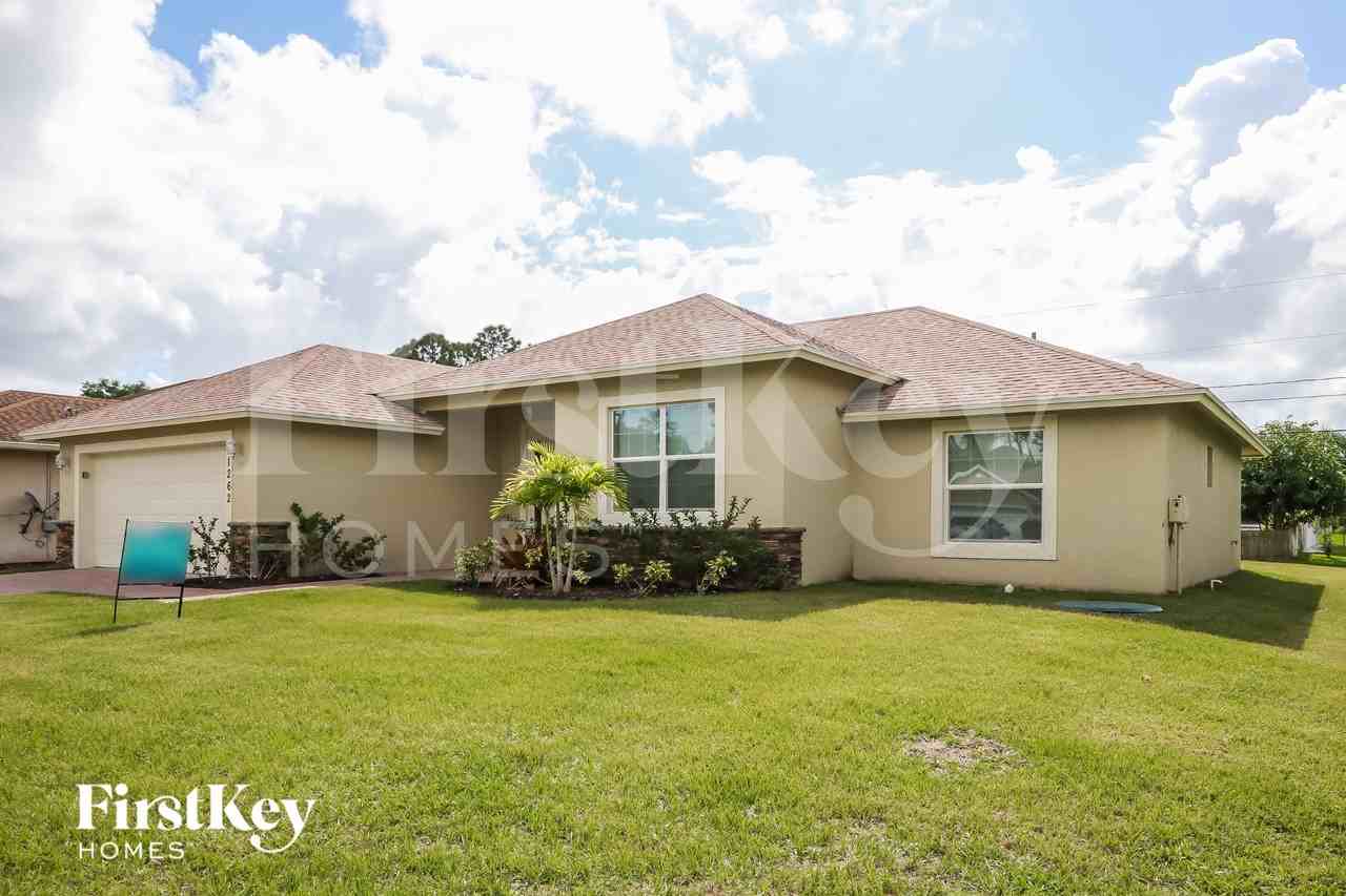 1262 Sw San Esteban Ave - Photo 3 of 16