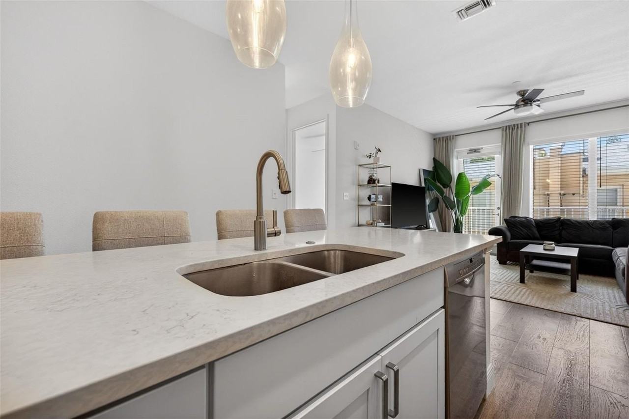 644 3rd Ave S #202 - Photo 5 of 20