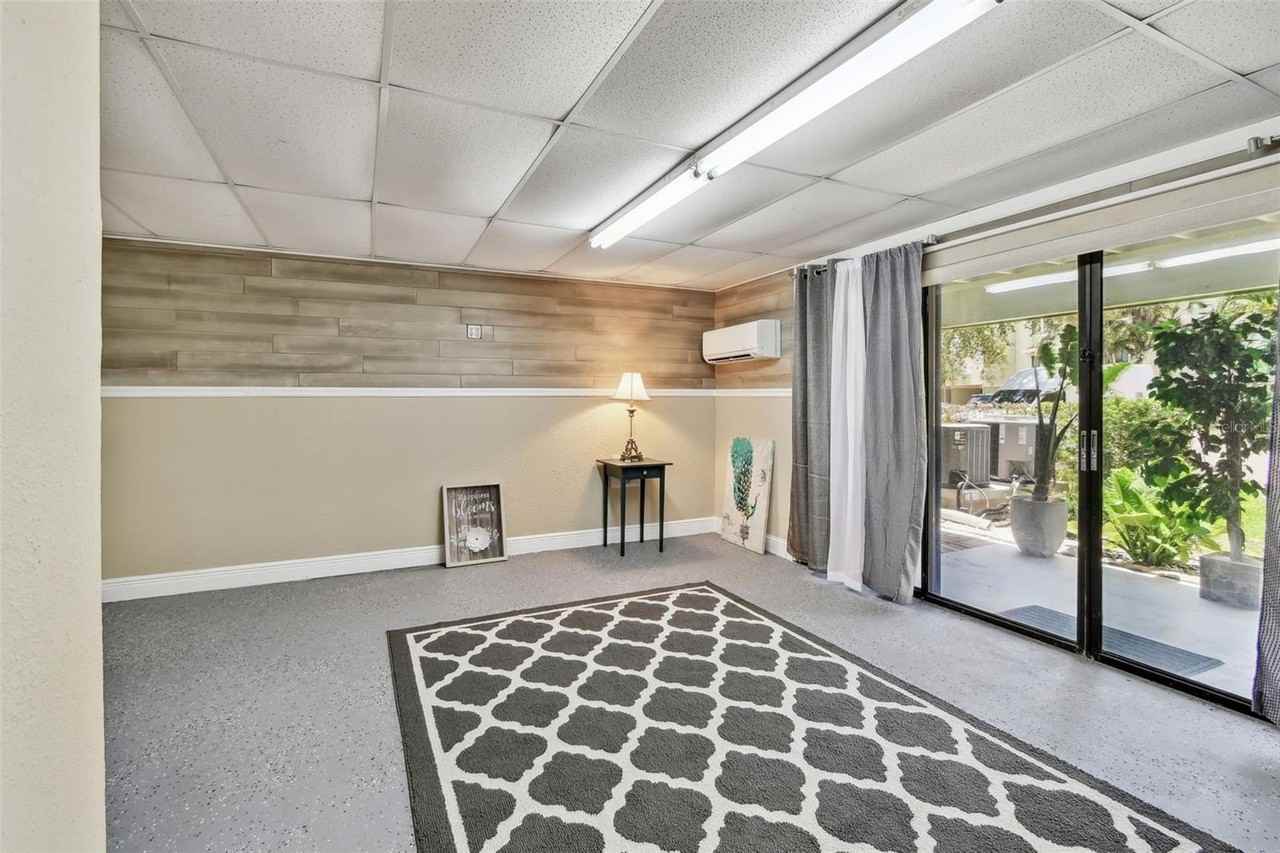 511 Sandy Hook Rd - Photo 3 of 27