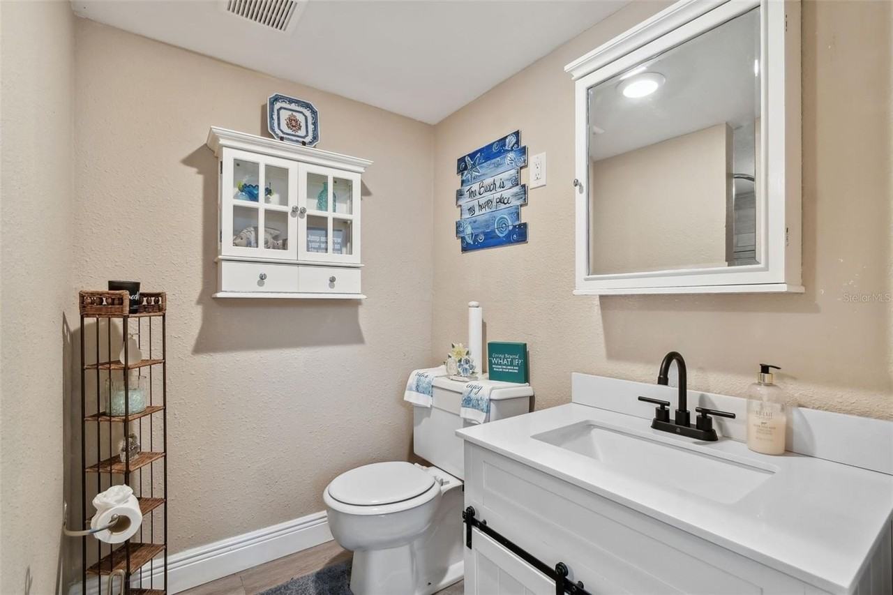 511 Sandy Hook Rd - Photo 6 of 27