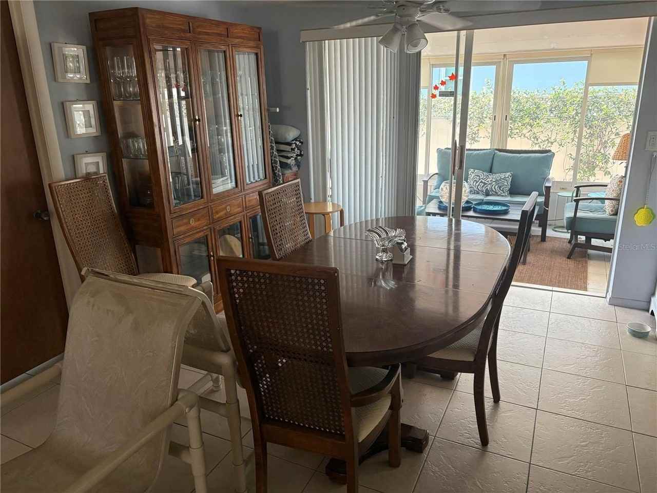 1005 Egret Ct - Photo 6 of 22