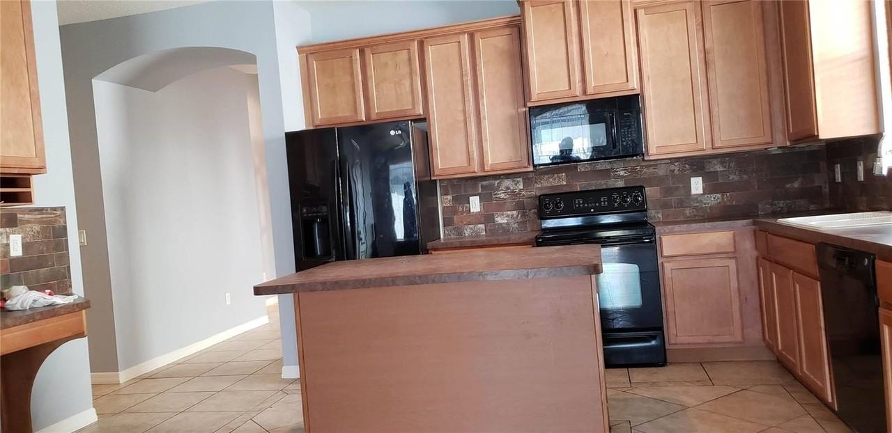 1115 Fennel Green Dr - Photo 6 of 21