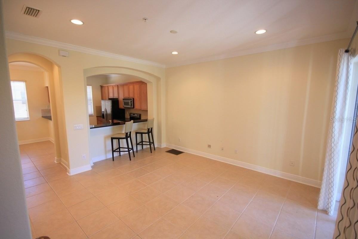 6030 Yeats Manor Dr #103 - Photo 5 of 35
