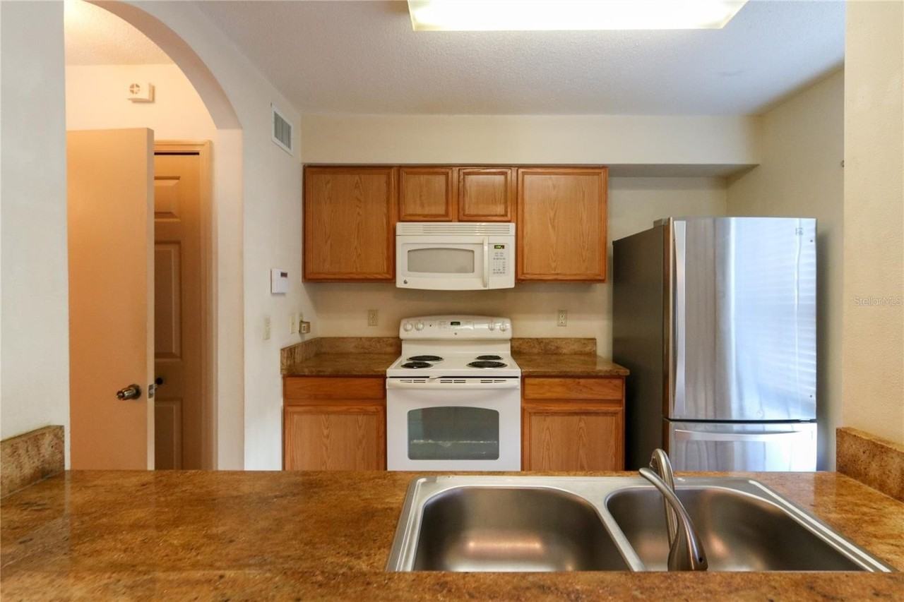 4113 Gradstone Pl - Photo 6 of 17