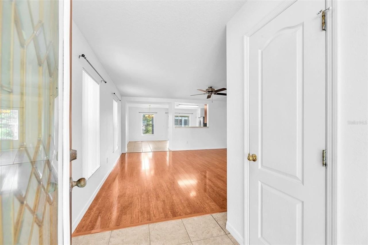 6760 Waterton Dr - Photo 5 of 50