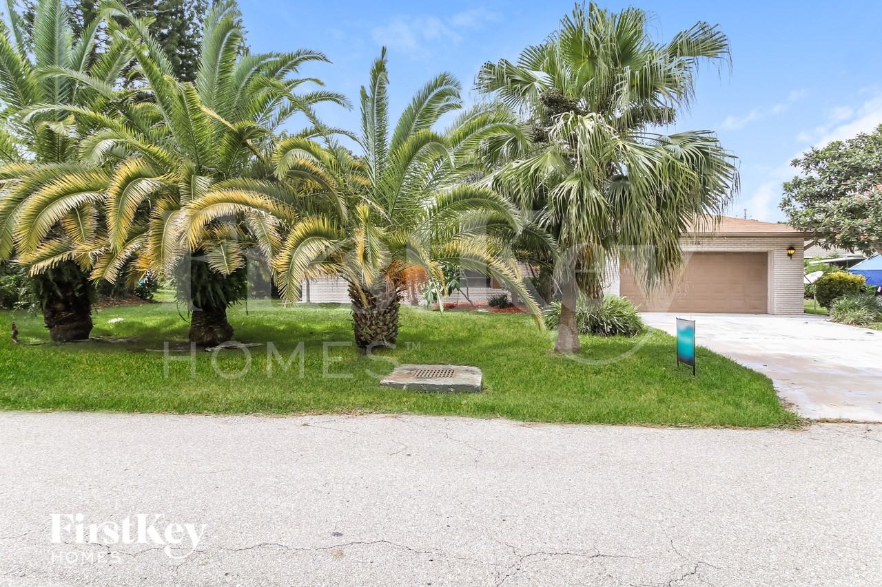 116 Palmetto Dr