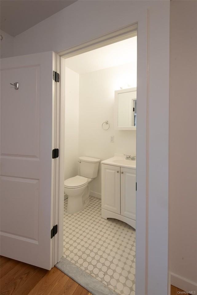 671 Bronx River Rd #3A - Photo 6 of 14