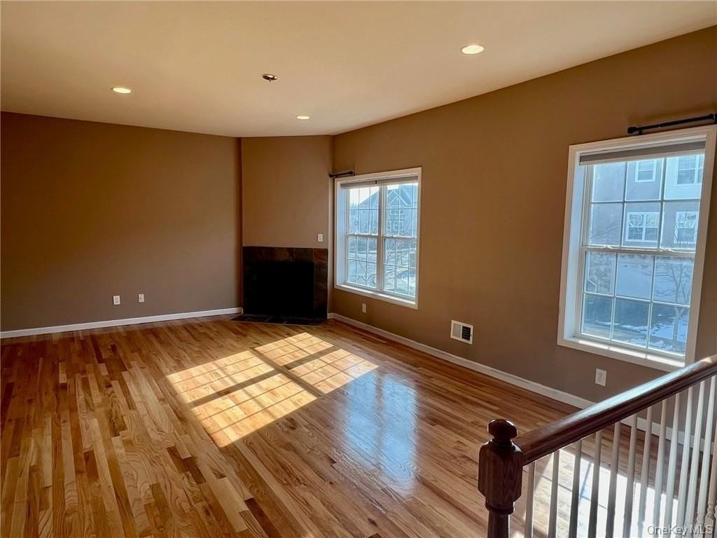 8 Seeley Bull St #120 - Photo 7 of 41