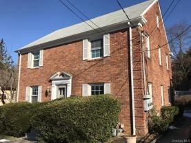 225 Thompson Shore Rd #2F - Photo 1 of 1