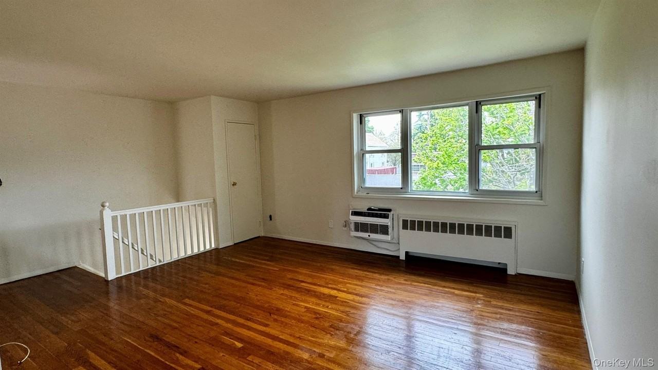 60 Hiddink St #60 - Photo 2 of 9