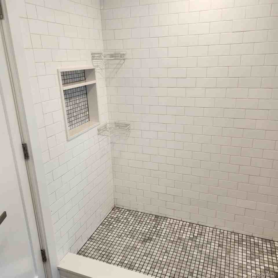 226 E Pine St #2 - Photo 6 of 16