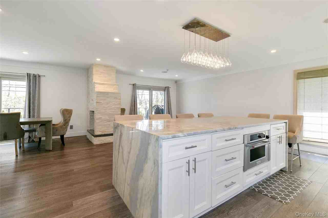 22 Olive St - Photo 7 of 32