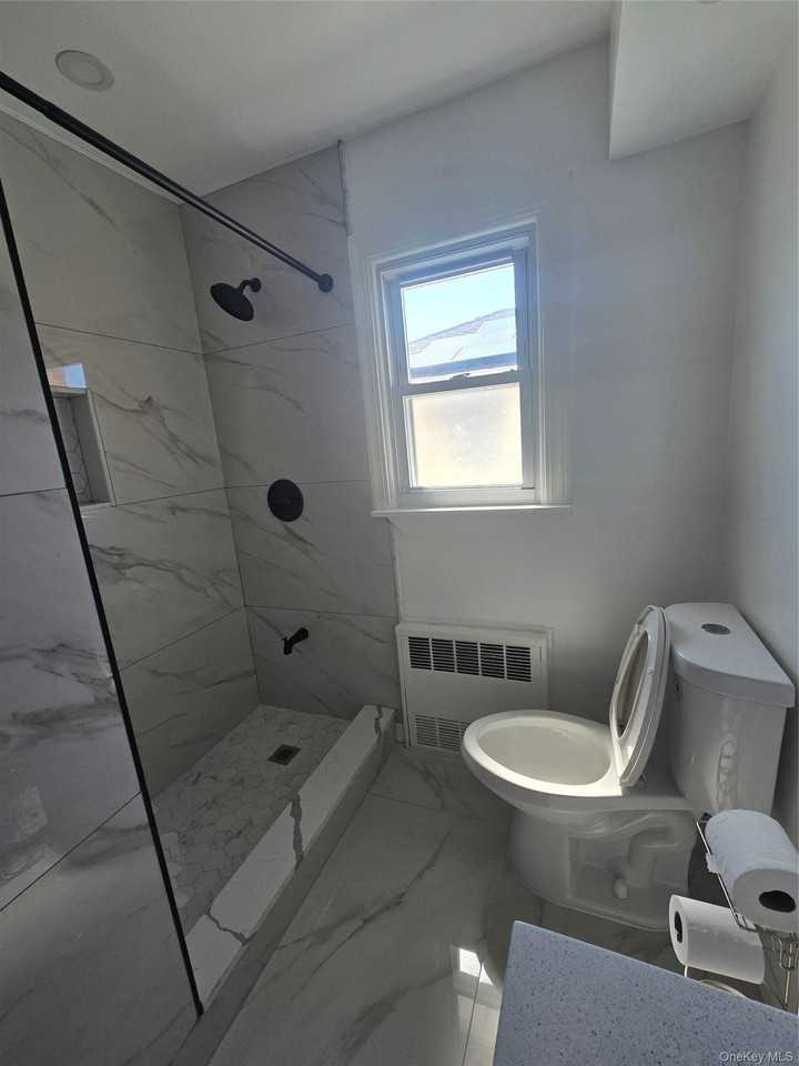 10 Alsop St #2 - Photo 5 of 6