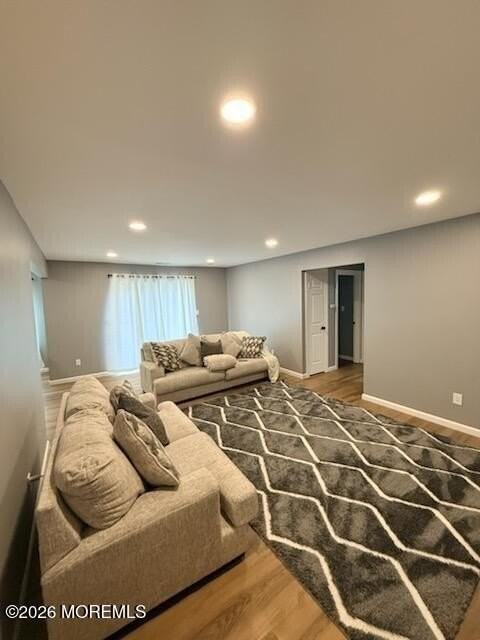 42 Diane Dr - Photo 2 of 9
