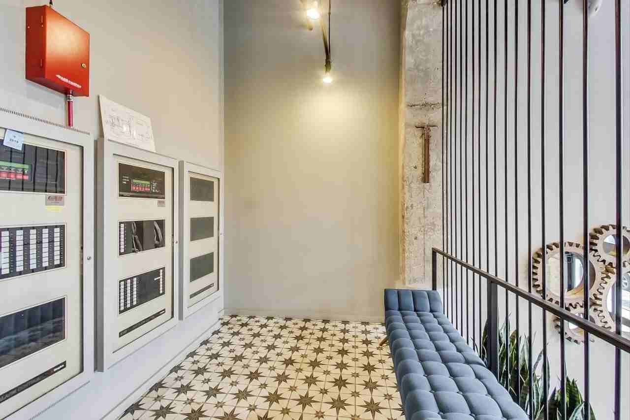 215 N Aberdeen St #210B - Photo 5 of 27