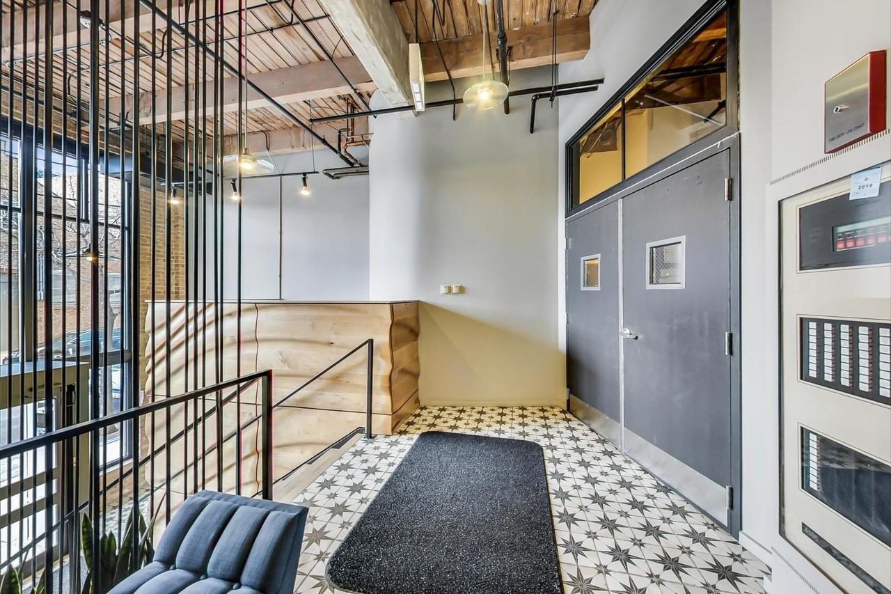 215 N Aberdeen St #210B - Photo 6 of 27
