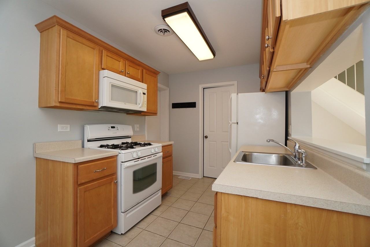 223 Harvest Ct - Photo 7 of 22