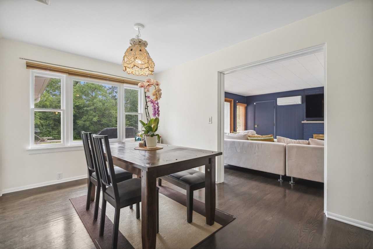 853 Happ Rd - Photo 4 of 23