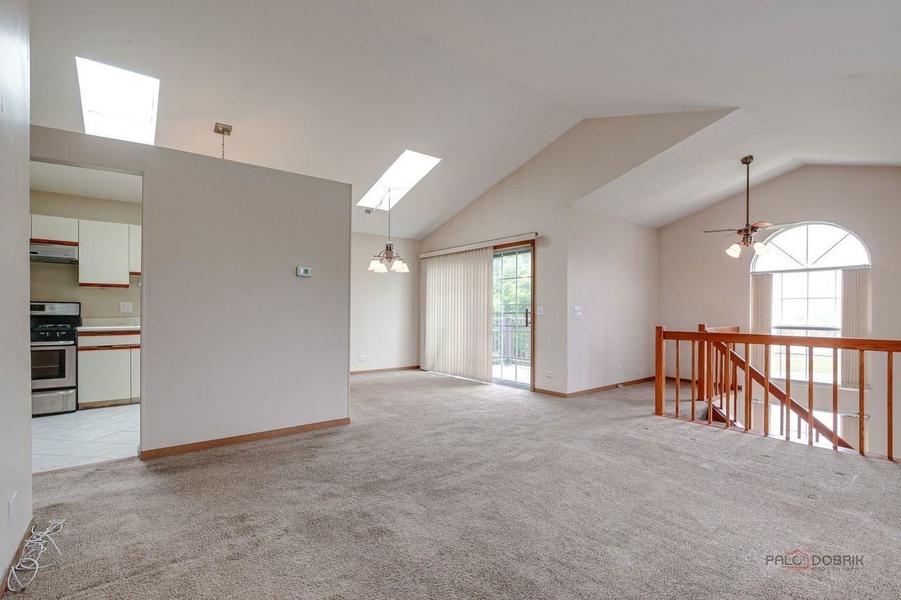 614 Le Parc Cir #22-2 - Photo 6 of 27
