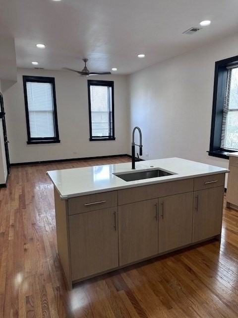1916 S Loomis St #1F - Photo 3 of 11