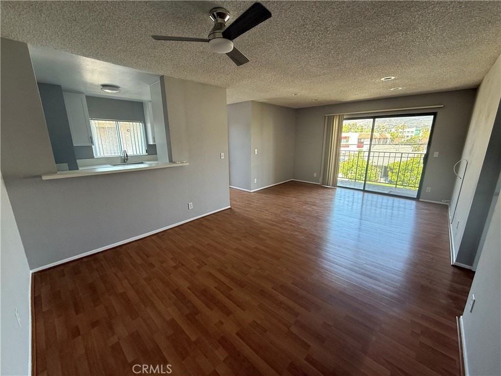 822 E Lomita Ave #5 - Photo 4 of 15