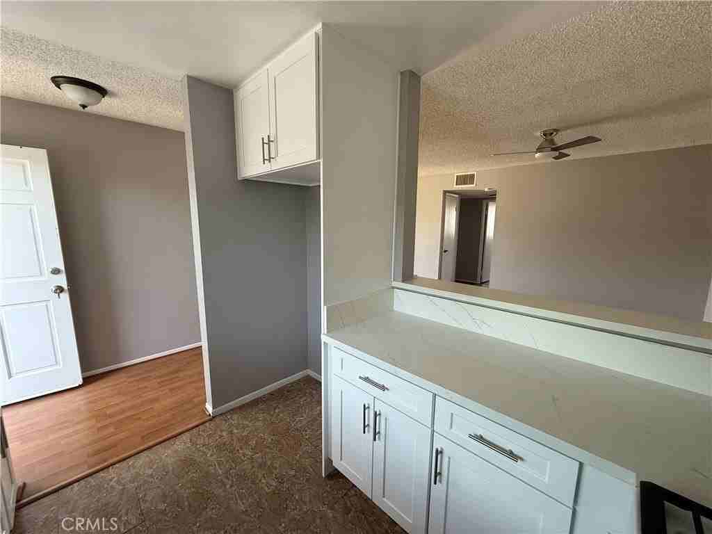 822 E Lomita Ave #5 - Photo 7 of 15