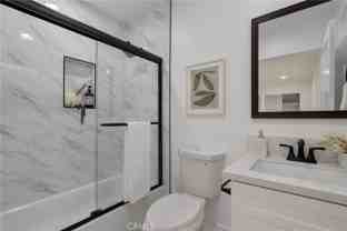 2708 S Cochran Ave - Photo 1 of 1