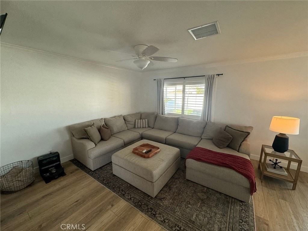 30419 Napa St - Photo 5 of 24