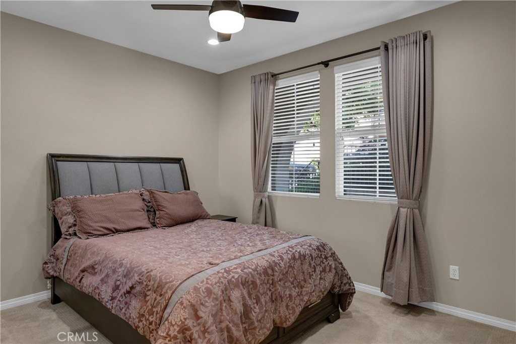 63 Playa Cir - Photo 5 of 49