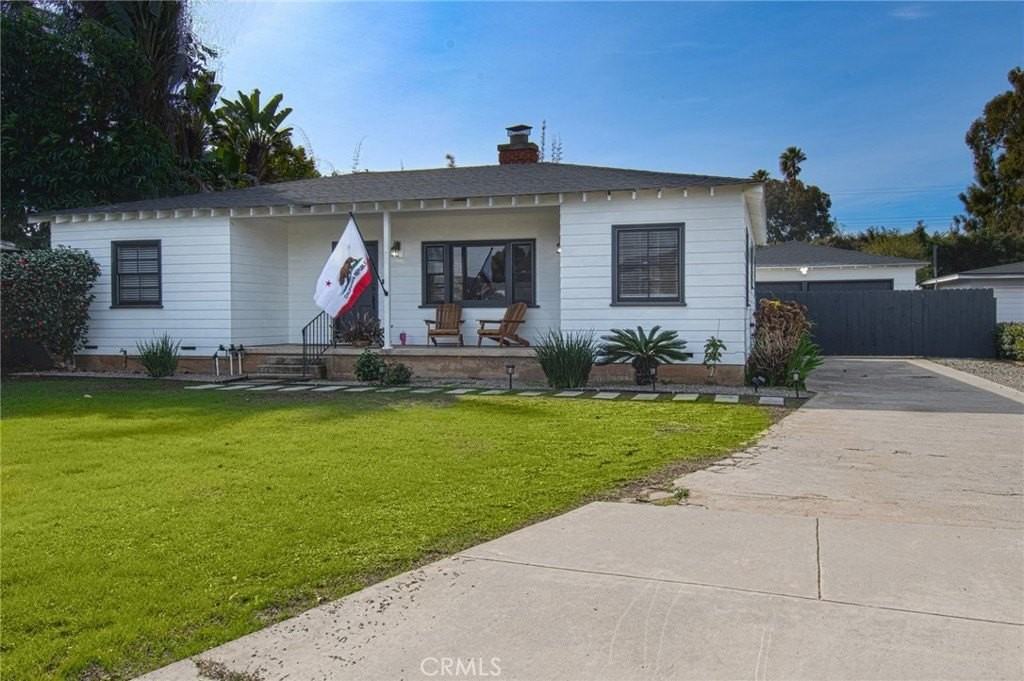 1935 S Nevada St - Photo 2 of 25