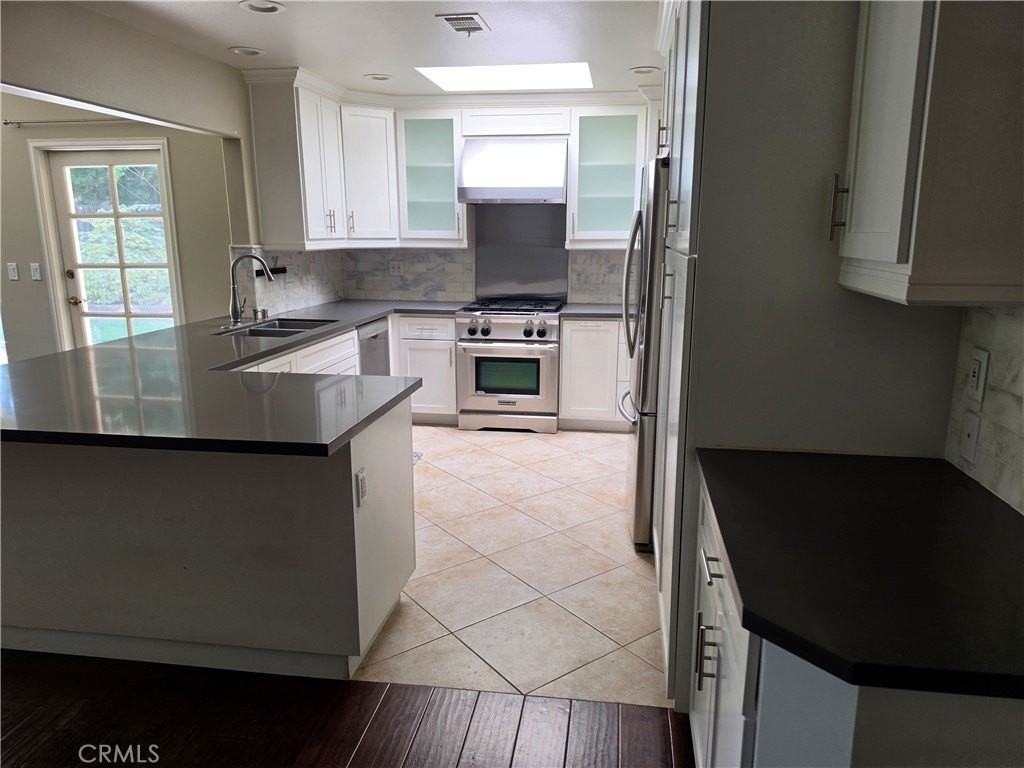 1625 Birchfield Dr - Photo 5 of 22