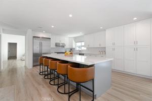 featured image of 22841 Calvert St
