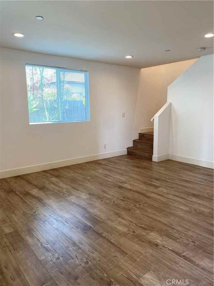 10930 Hartsook St - Photo 4 of 14